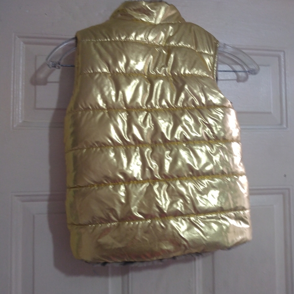 Girls gold / leopard vest - Picture 2 of 4